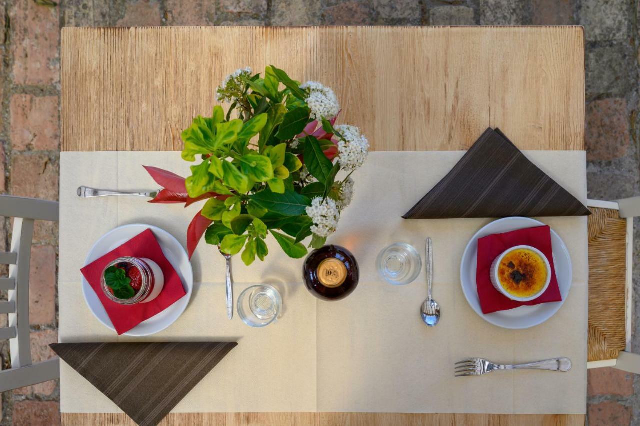 ブオンコンヴェント Fattoria Pieve A Saltiヴィラ エクステリア 写真