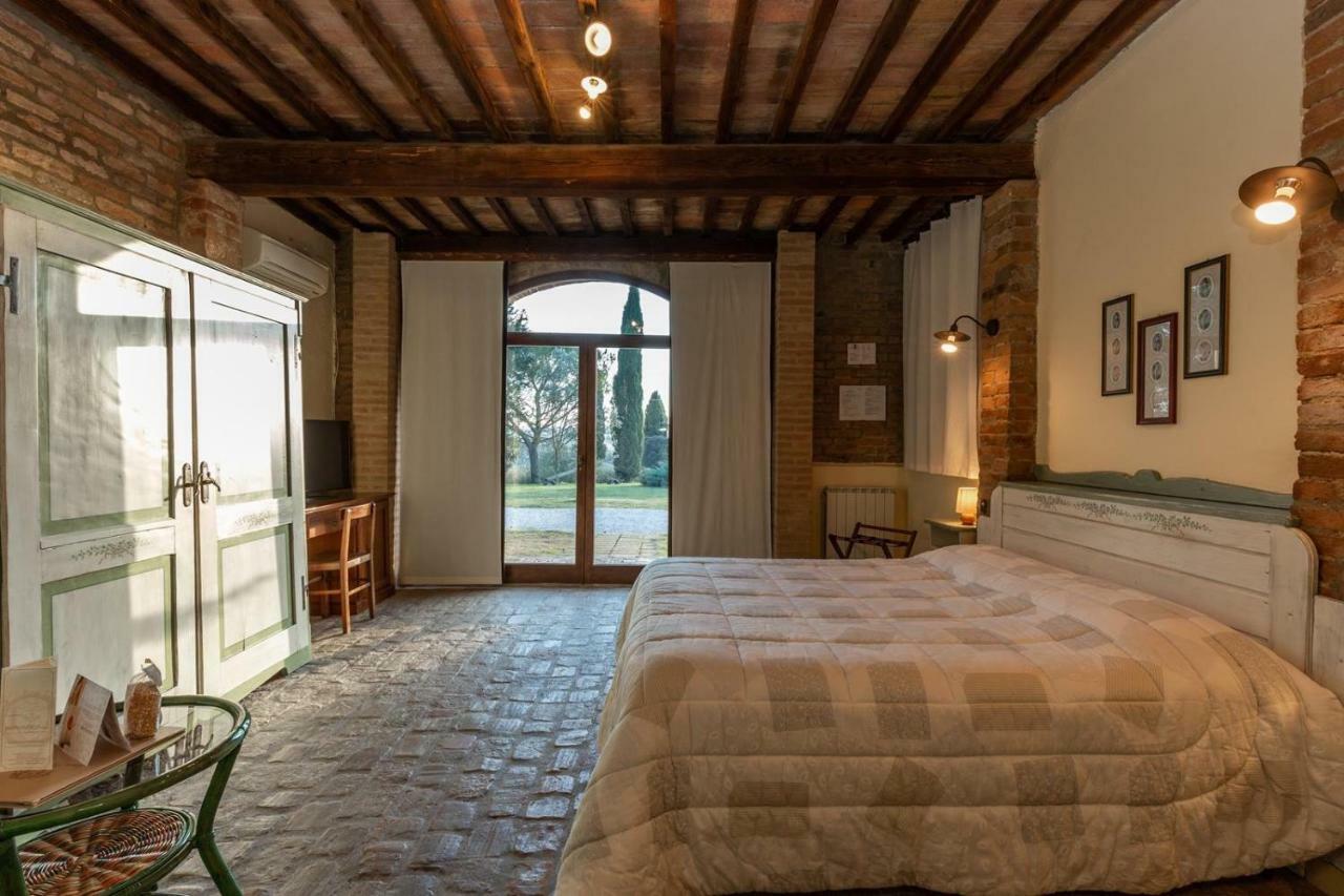 ブオンコンヴェント Fattoria Pieve A Saltiヴィラ エクステリア 写真